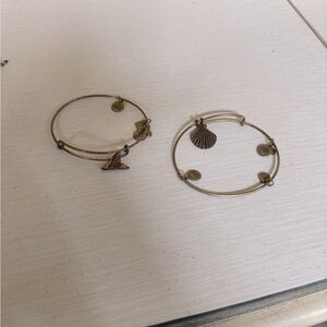 alex and ani bracelet set Of 2 (shark Tooth, Shell)